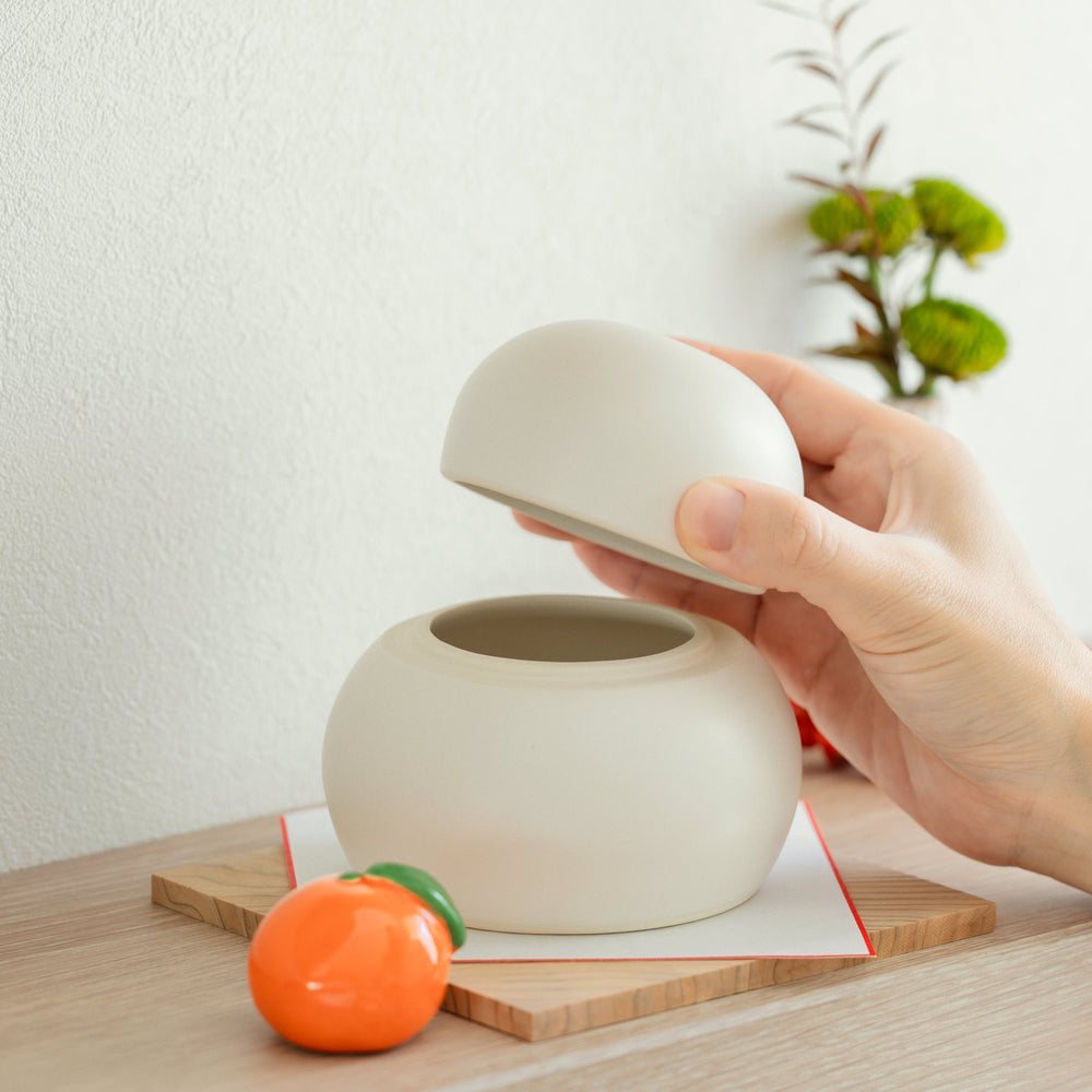 Ceramic Kagami Mochi Keepsake Jar - Image 3